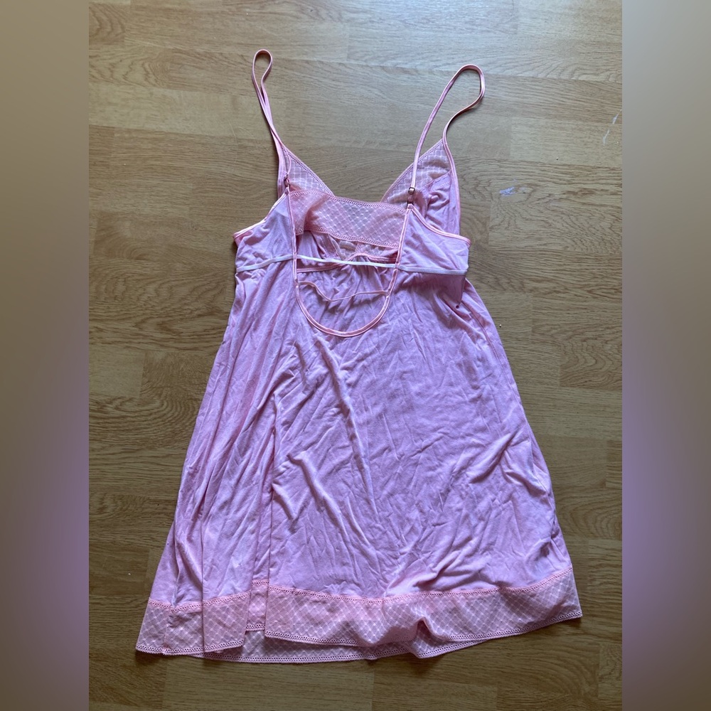Victoria's Secret Pink Lace Chemise - Picture 5 of 5